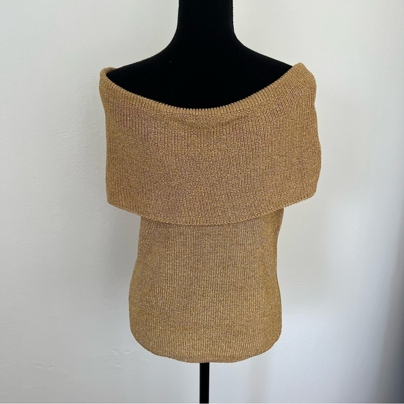 Linda Allard Ellen Tracy Gold Shimmer
Cowl Neck Sleeveless Sweater - Picture 6 of 10